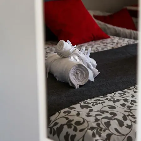 'romeo & Juliet' Cozy With Breathtaking View Apartment Athen